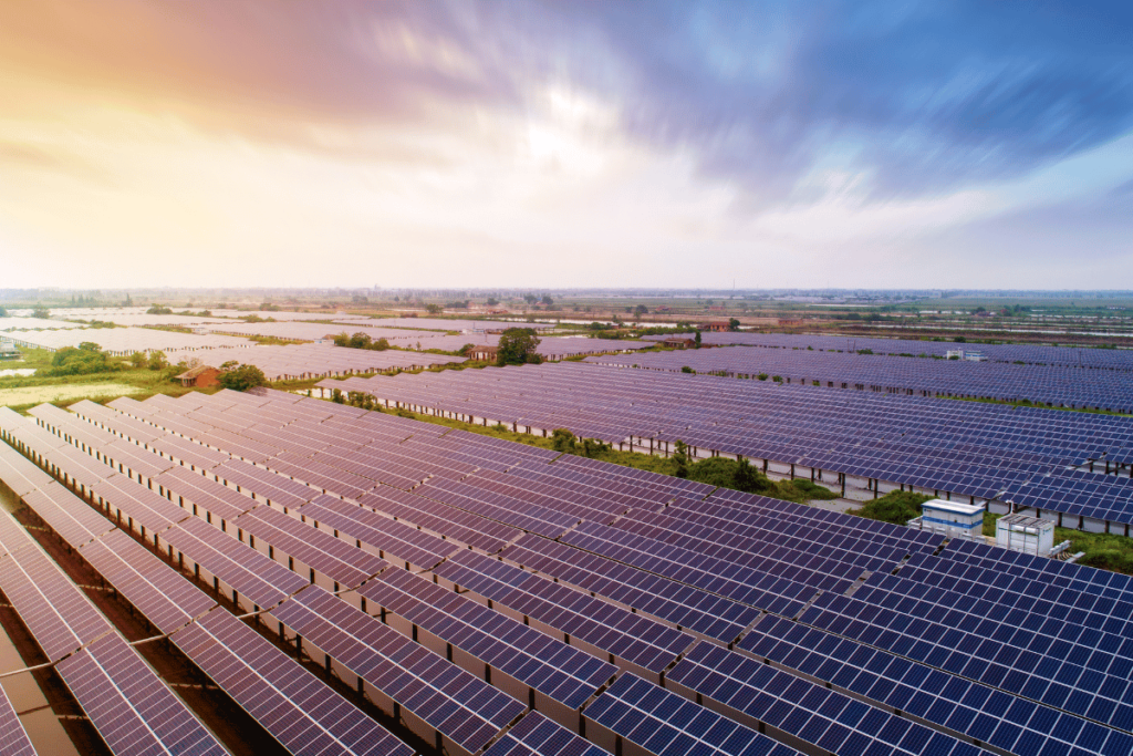 O que é uma usina solar Invest Sustain Energia Solar