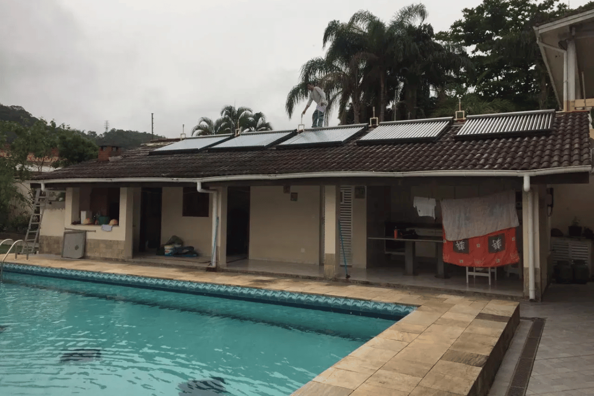 Aquecedor solar para piscina o que é, e como funciona Invest Sustain Energia Solar